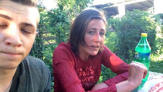 VLOG: Бухаю с бомжами / Андрей Мартыненко смотреть онлайн