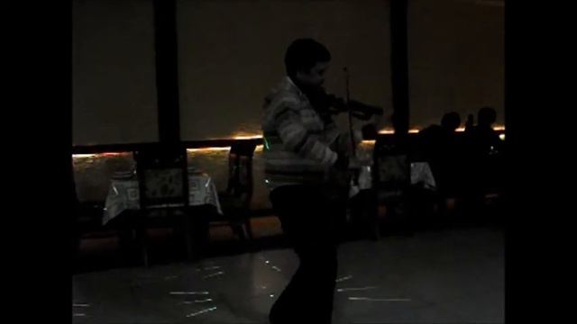 Bukhara/Oezbekistan Violist  Ilhom Tursunov