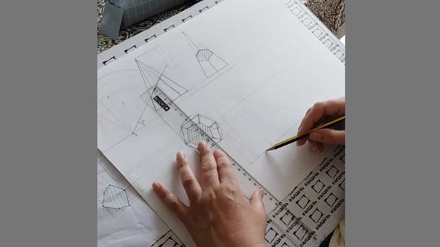 Усеченная пирамида. Сечение, развёртка, истинная величина. смотреть онлайн