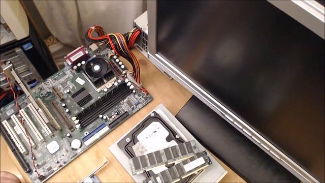PC Build - Socket 370 Build - Getting the parts to work [Part 1] смотреть онлайн