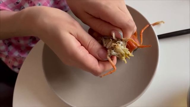 Как правильно варить раков и есть их смотреть онлайн