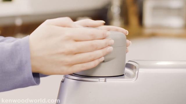 Kenwood Chef I Kitchen Machines I How to assemble the Continuous slicer grater смотреть онлайн