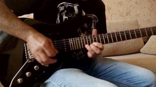 A collection of guitar solos of Brian May(guitar cover) смотреть онлайн