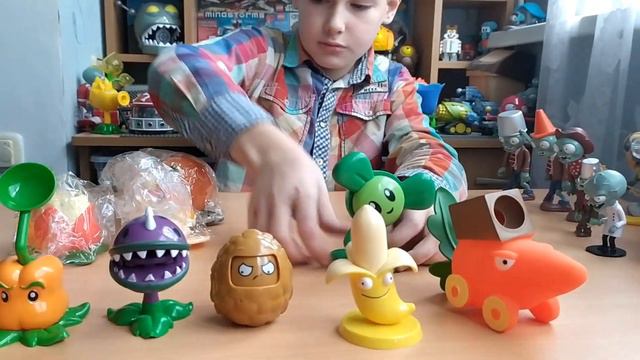 ИГРУШКИ РАСТЕНИЯ ПРОТИВ ЗОМБИ 2 PLANTS VS ZOMBIES 2 COLLECTION OF TOYS смотреть онлайн