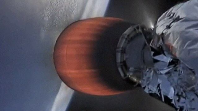 По ракете Илона Маска, которая летела в космос, бегала мышь. смотреть онлайн