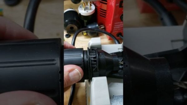 Drill Doctor 750x Solved!! - Right Way to Sharpen a Drill Bit to a 135 Deg Angle with a Split Point