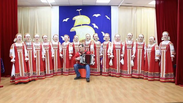 Народный хор "Ивановы дочки" - песня "Тина-тинушка" смотреть онлайн