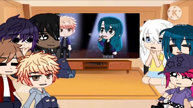 Middle school Music freaks react to starlight PT 1/3 смотреть онлайн