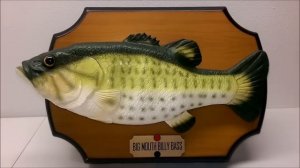 The Original Big Mouth Billy Bass Take Me To The River!