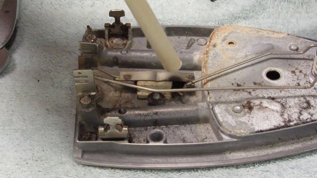 DIY #1 - Steam Iron Fix, part 2 смотреть онлайн