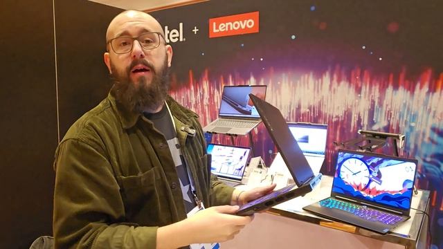 CES 2024 : RAZER m'a fait VIBRER (les fesses) & Lenovo a FEINTÉ Microsoft смотреть онлайн