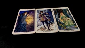 Онлайн-гадание (экспресс): "Свободен ли ОН? Состоит ли в отношениях?"