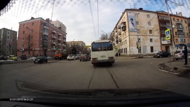 Курган ДТП К. Маркса - Красина 18.02.2015 смотреть онлайн