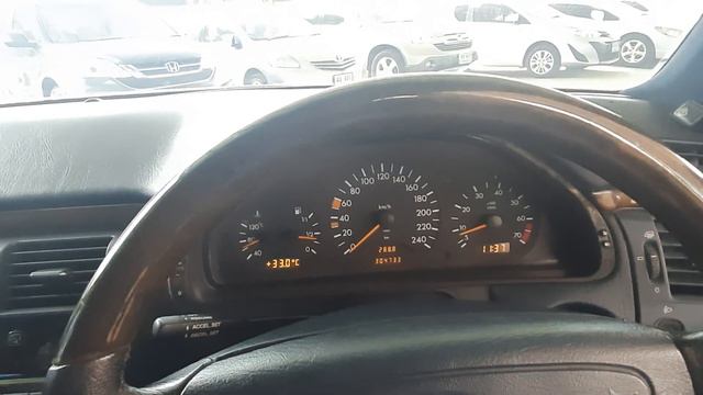 ?สวยคลาสสิคน่าใช้งาน Mercedes Benz e230 ปี 1996 смотреть онлайн