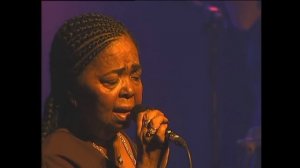 Cesaria Evora - Besame Mucho.mp4