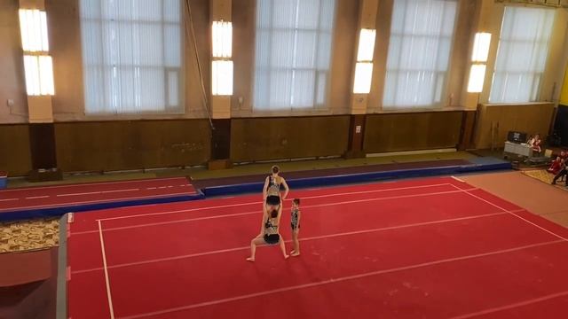 Тройка МС 13-19 Коваленко Кира Карпова Ярослава Юдакова Николь баланс смотреть онлайн