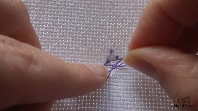 Как сделать французский узелок? (на равномерке, на канве и пластиковой канве). Видеоурок