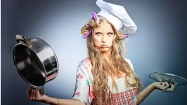 Пригорела кастрюля? Нет проблем, отмоем! Советы для самых критических ситуаций смотреть онлайн