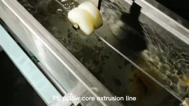 PE pillow core production line смотреть онлайн