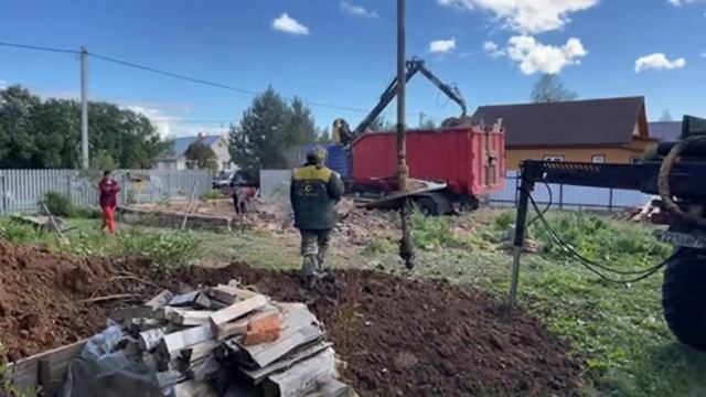 Бурение колодца машиной в г. Клин Московской Области смотреть онлайн