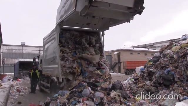 ISUZU FORWARD 18 NORMAL 4х2 (БАЗА 4,65) - мусоровоз с ЗЗ, 18 т., с уплотнителем WERNOX RCV-18,3 смотреть онлайн