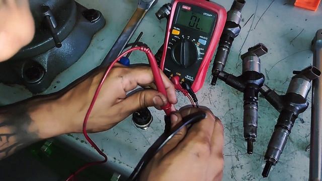 Medicion de Resistencia en Sensor de Presión del Riel BOSCH - DTC P0192 Renault Master 2 смотреть онлайн