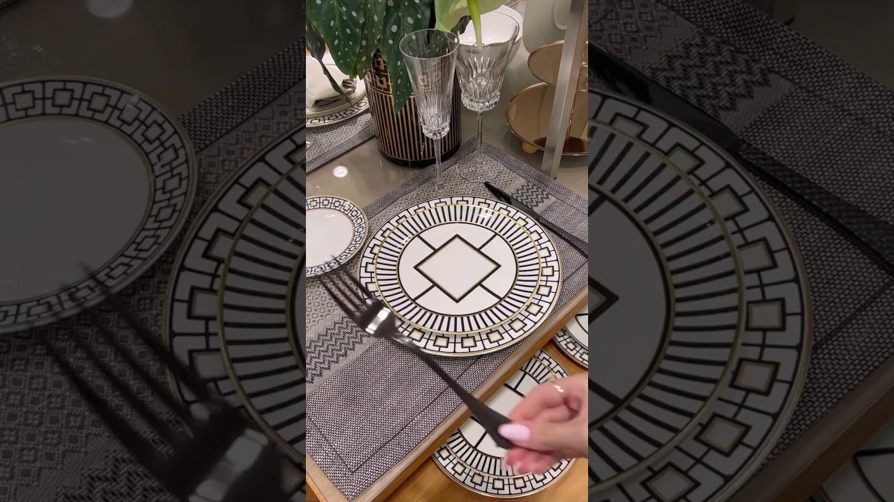 MetroChic — сочетание тончайшего костяного фарфора, геометрического декора и настоящей позолоты. смотреть онлайн