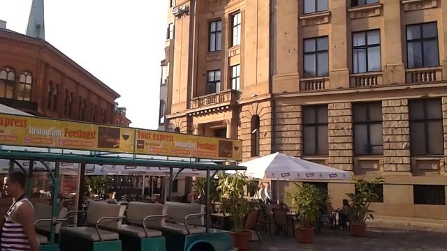 кафе в старом городе Риги смотреть онлайн