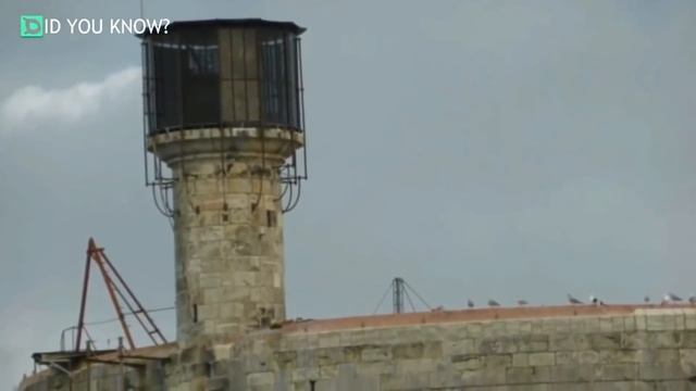 Bizarre Structure Sitting In The Atlantic Ocean Has An Even Stranger History смотреть онлайн