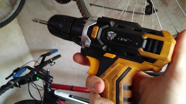 Parafusadeira deko loner 16v - apresentação e review смотреть онлайн