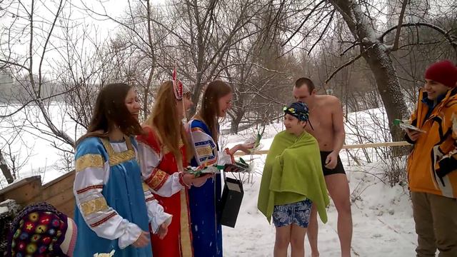 23.11.2017 Тренировка Моржей Столицы, поздравление мужчинс 23 февраля смотреть онлайн