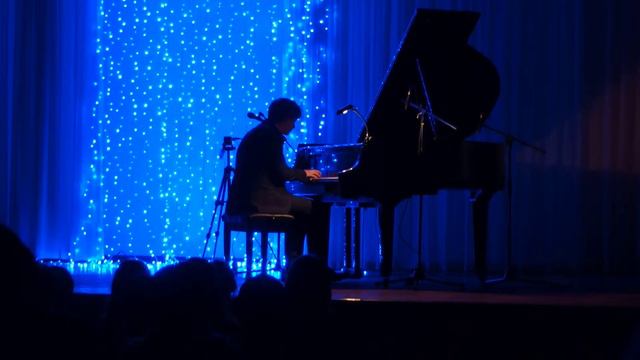 Копия видео ГУНБ Красноярского края. "Шелест". Илья Бешевли. Калейдоскоп.30.11.2013 смотреть онлайн