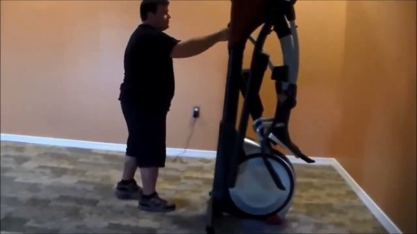 Эллиптический тренажер ProForm 900 ZLE (PFEVEL87914)