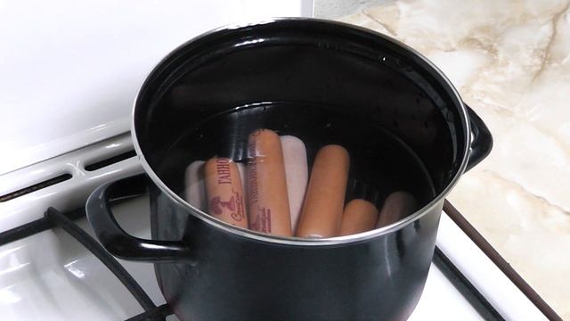 СОСИСКИ!Как сварить вкусные сосиски!)))) смотреть онлайн