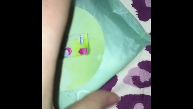 TENA LADY SAMPLE OPENING смотреть онлайн