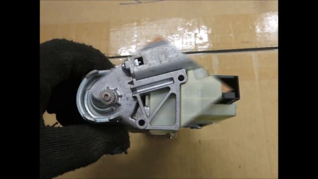 Моторчик люка BMW E65 Е66 67619137056 смотреть онлайн