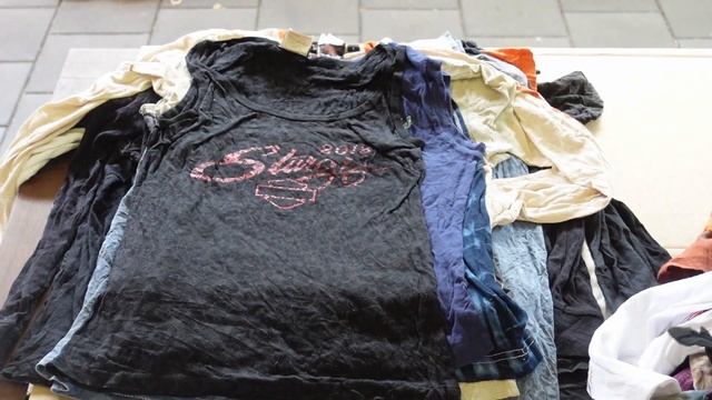 Buying Wholesale Is It Worth It To Resell on Ebay смотреть онлайн