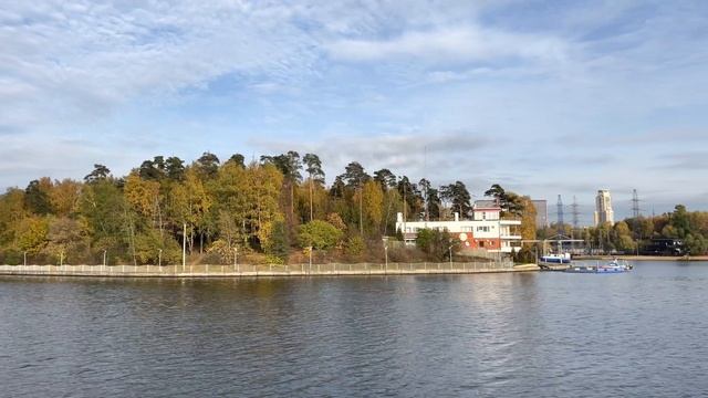 ОСЕННЯЯ ПРОГУЛКА НА ТЕПЛОХОДЕ «МОСКВА» ОТ СЕВЕРНОГО РЕЧНОГО ВОКЗАЛА (МСК) В ХИМКИ смотреть онлайн