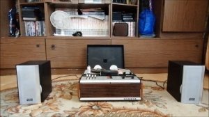 Катушечный магнитофон Комета 212