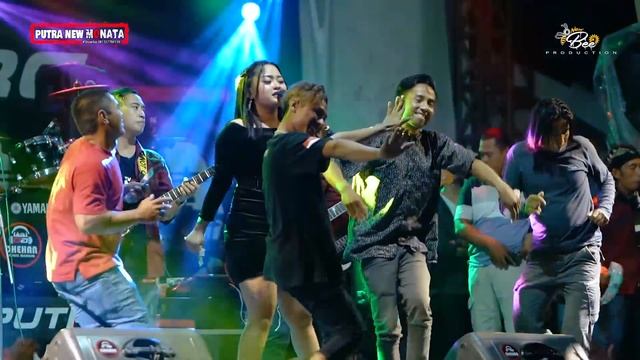 TERBARU - VINA VIRGINIA MATEAH MANJENG - PUTRA NEW MONATA - DHEHAN AUDIO#dhehan_audio смотреть онлайн