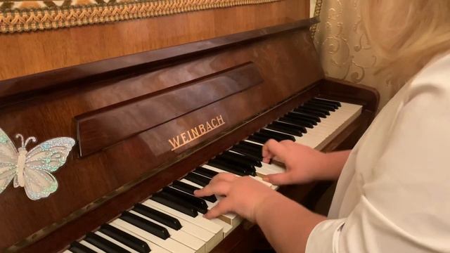 Milana. Трезвучия с обращениями в До мажоре, называя аккорд смотреть онлайн