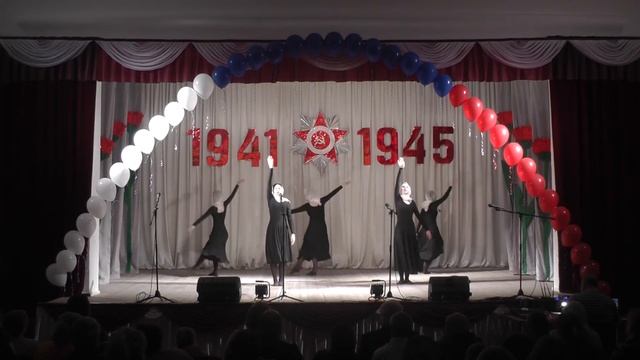 Танцевальный коллектив "Радуга" (старшая группа) - "Молитва матери" смотреть онлайн