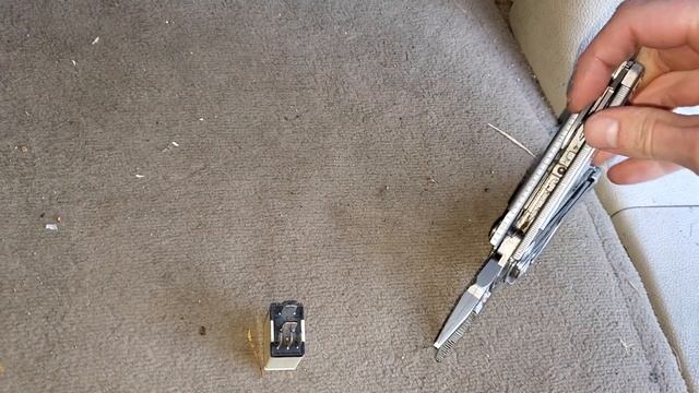 2003 Lincoln Navigator PCM Relay Replacement - Intermittent Engine Cutoff смотреть онлайн