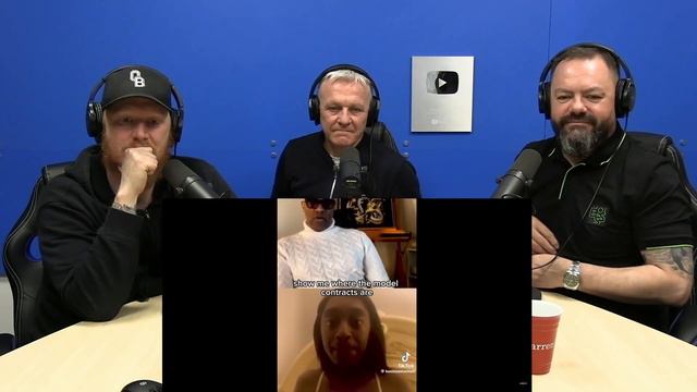 Triggered Woman Gets OWNED By Comedian & Storms Out REACTION | OFFICE BLOKES REACT!! смотреть онлайн
