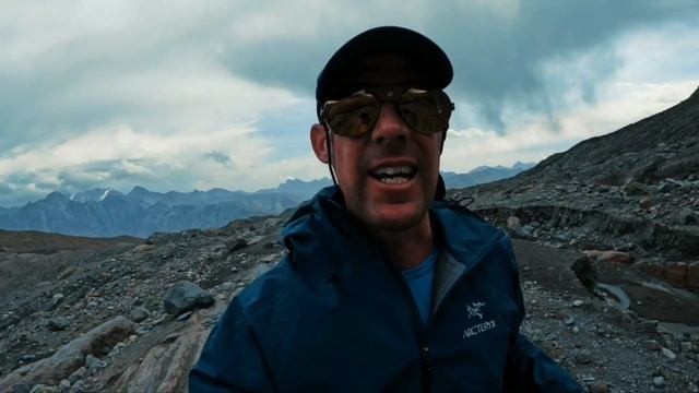 ?? Hiking Up Mt. Kazbek To Gergeti Glacier - Caucasus Mountain Trekking + Gergeti Trinity Church