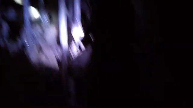 Пещера Старателей. Ледяные сталагмиты. смотреть онлайн