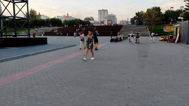 Прогулка по набережной города Новосибирск смотреть онлайн