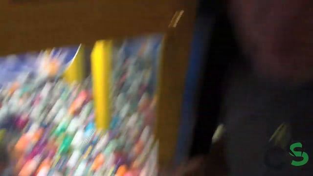 Fun Bouncy Ball Claw Machine Grabs! Calling Shots! смотреть онлайн