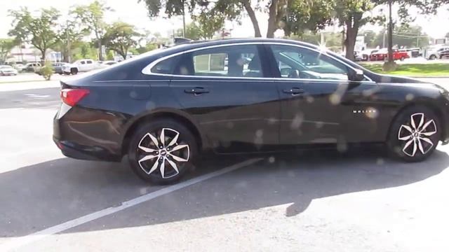 2018 Chevrolet Malibu 4dr Sdn LT w/1LT смотреть онлайн