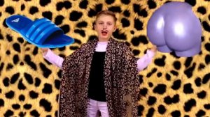 Daniel GRO танцует PPAP